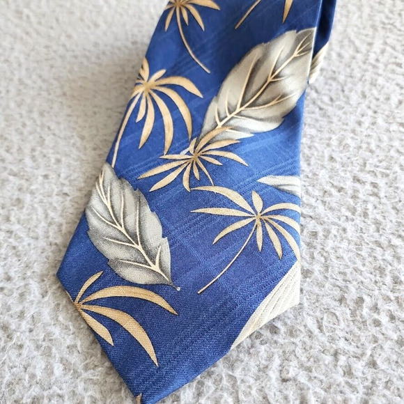 Tommy Bahama Necktie Mens 57"L Blue Tropical Print Silk Hand Made Grandpacore - Picture 3 of 14